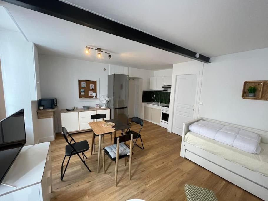 Studio Centre Ville La Rochelle  Buitenkant foto